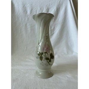 Jamestown Fine Porcelain China 7.5” Vase Japan, Action Industries